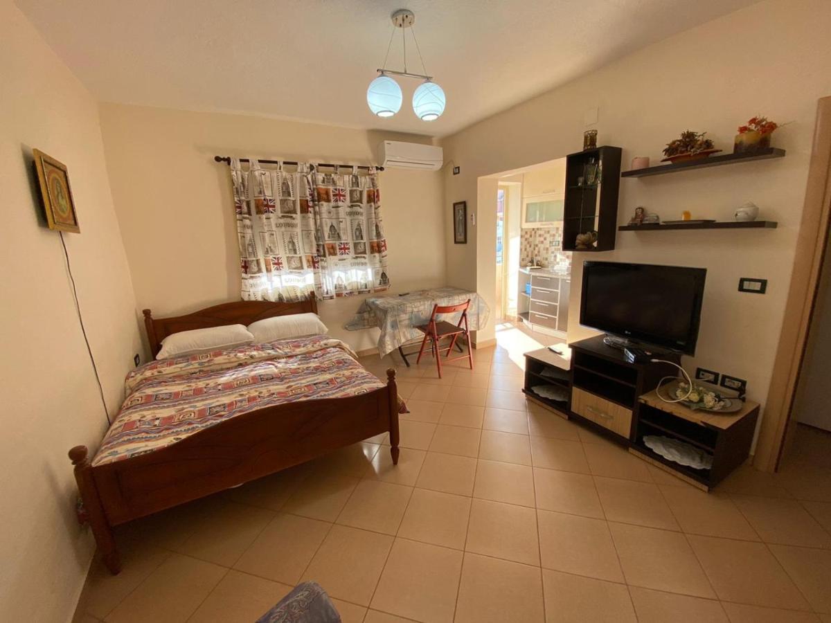 88 Apartment Himarë Dış mekan fotoğraf