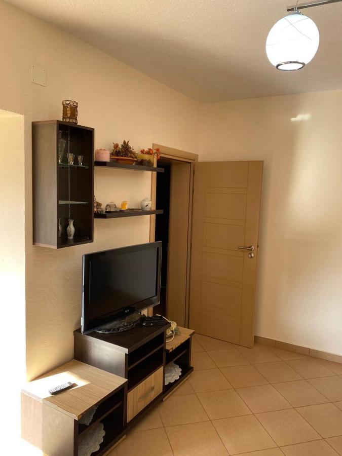 88 Apartment Himarë Dış mekan fotoğraf