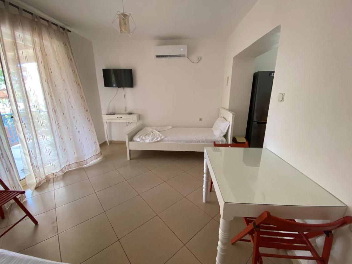 88 Apartment Himarë Dış mekan fotoğraf