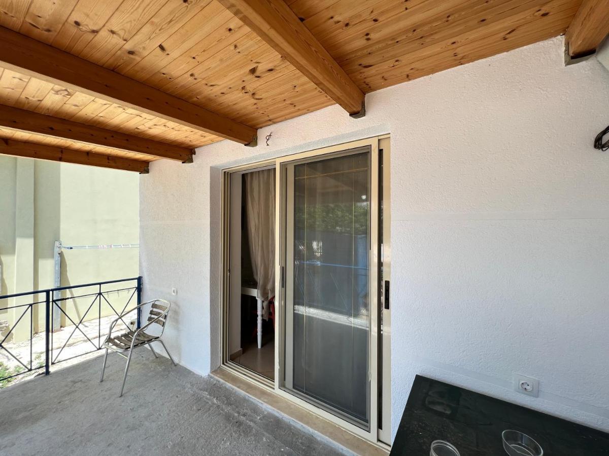 88 Apartment Himarë Dış mekan fotoğraf